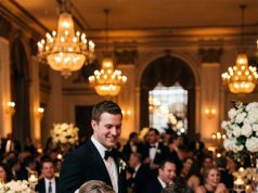 At my wedding, I saw my brother lean over my champagne and secretly dr:op some:thing into the glass.